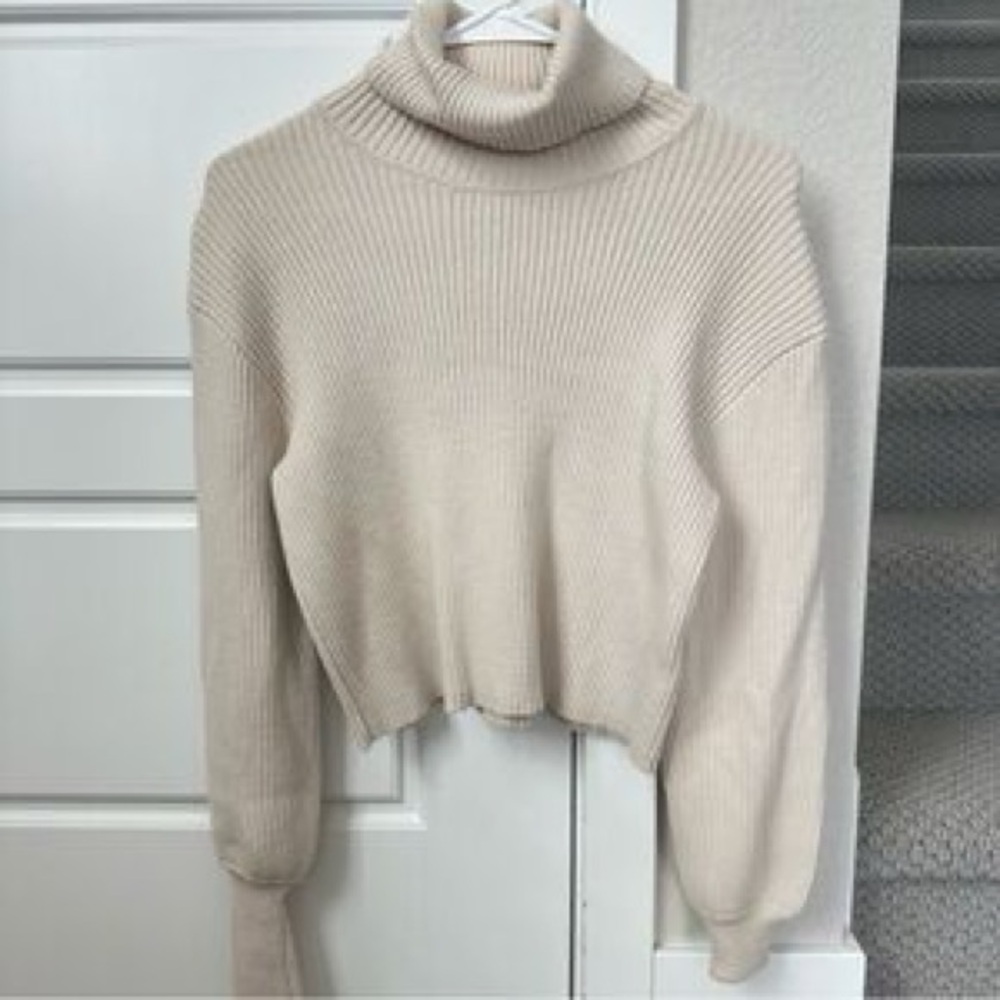Cropped Express Cream Ribbed Knit Sweater